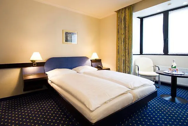 Hotel Lloyed 3*